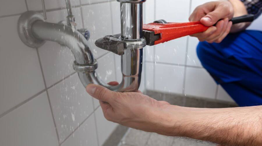 Expert burst pipe repair services in Diana, TX